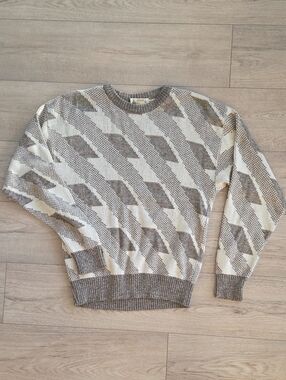 London Fog Men's Crewneck Sweater in Cream & Taupe Geometric